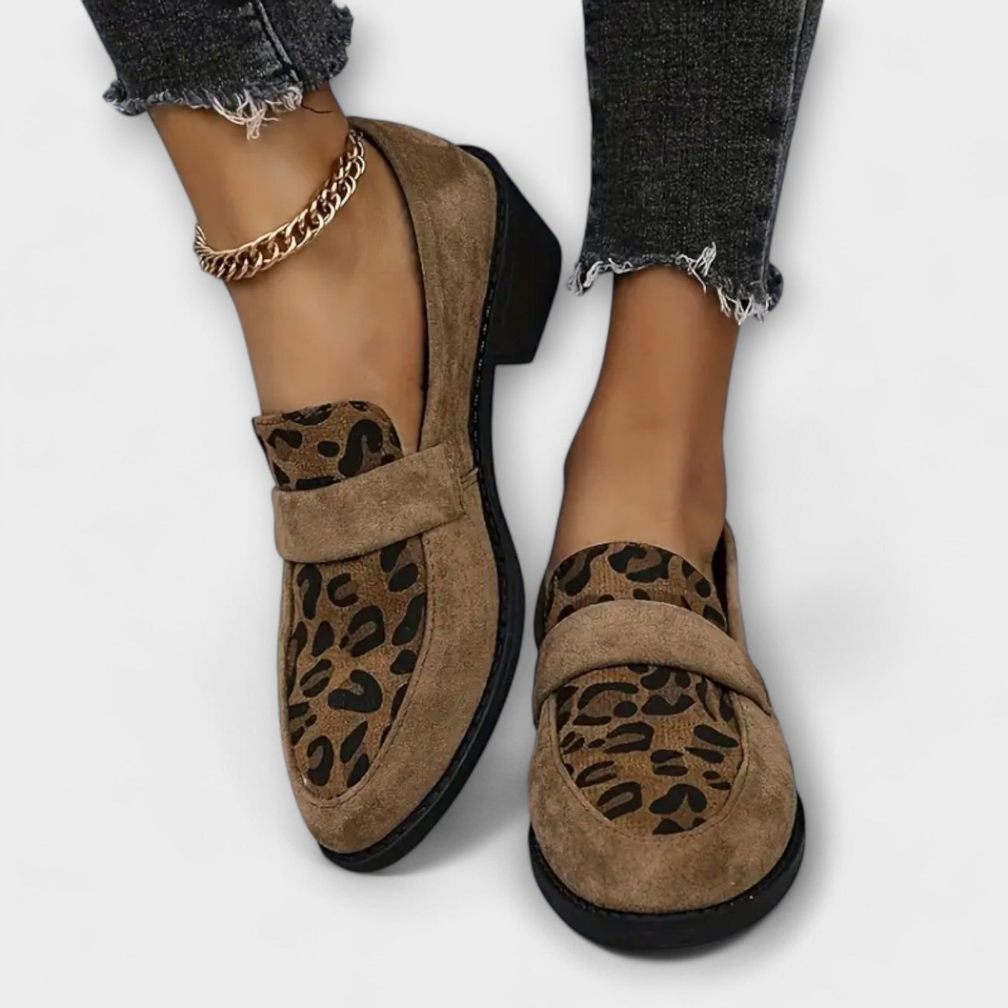 Natálie - Stylové dámské boty s leopardím vzorem