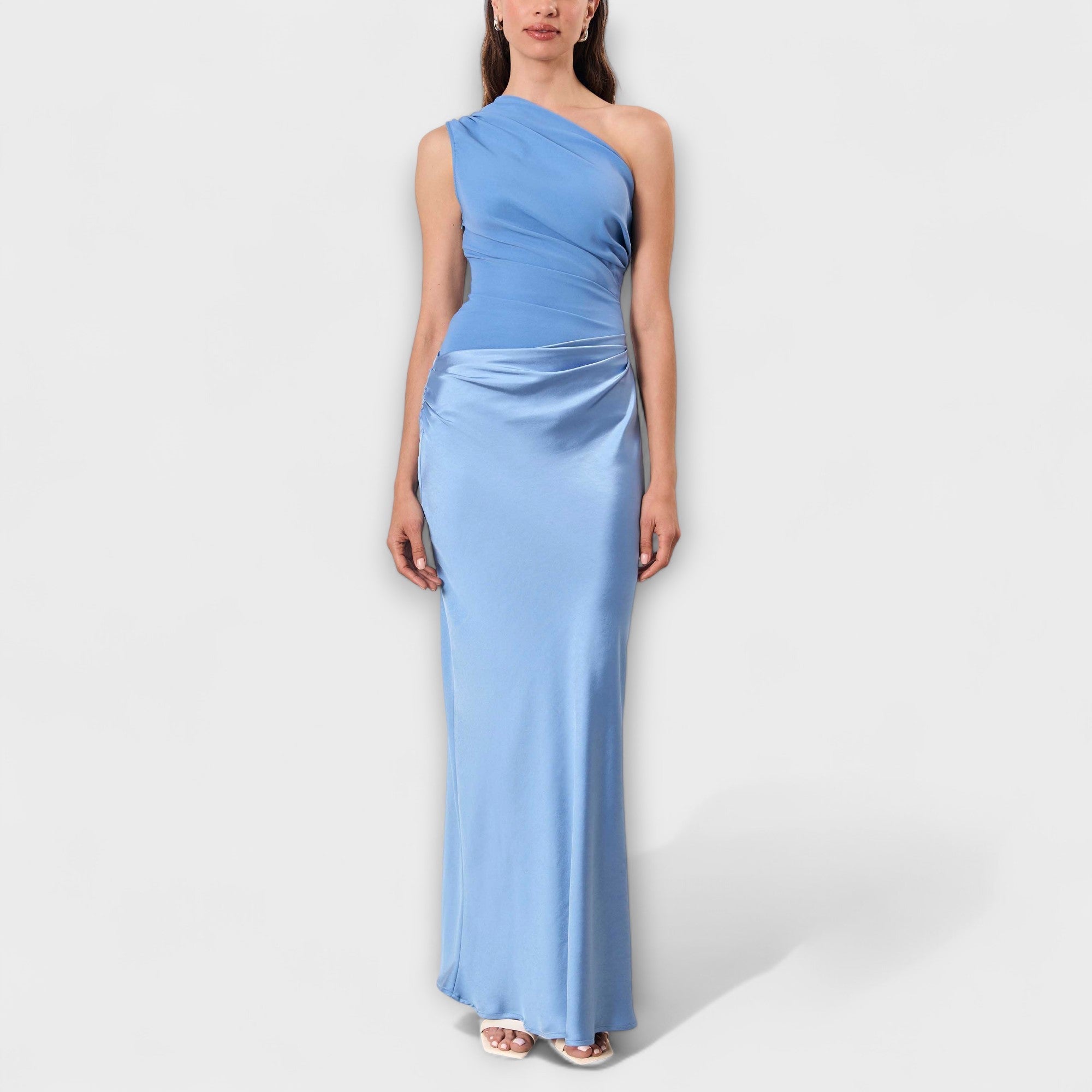 Elegancka maxi sukienka na jedno ramię
